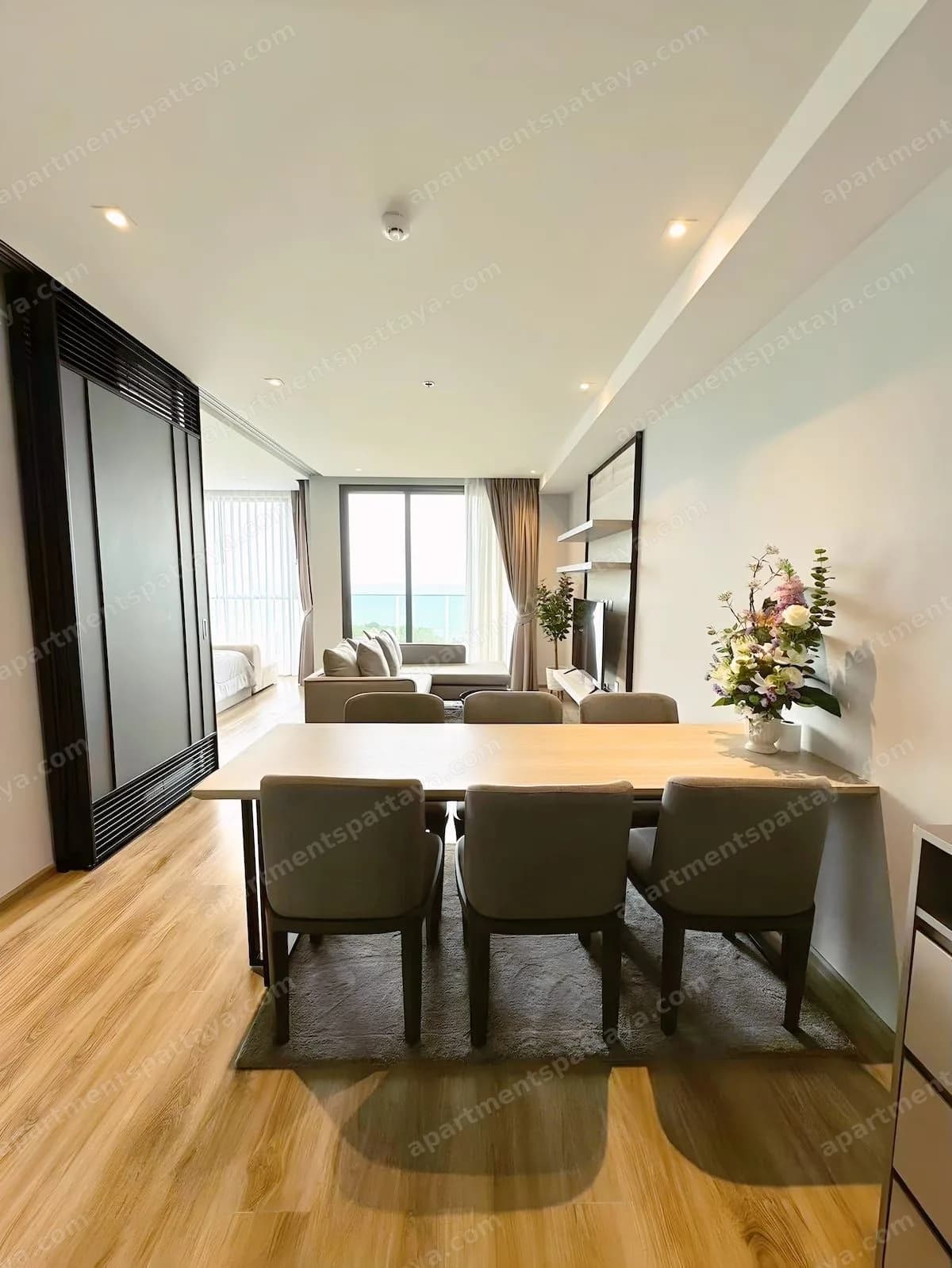 Видовые апартаменты для 4 гостей — фото 4